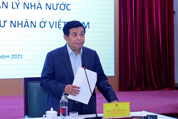 Bộ trưởng Bộ KHĐT Nguyễn Chí Dũng chia sẻ tại hội thảo. Ảnh: Bộ KHĐT cung cấp