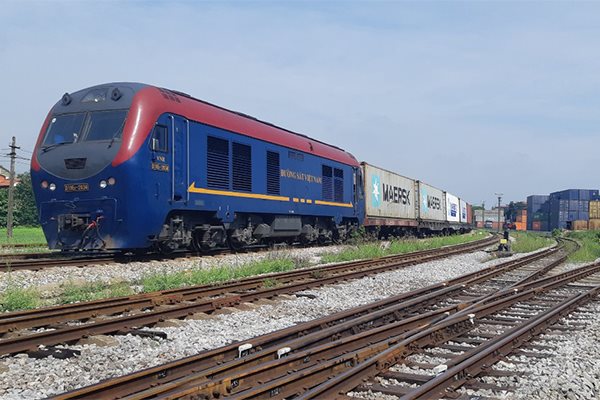 Chuyến tàu đầu tiên chở hàng hóa bằng container từ Việt Nam đi Bỉ - Ảnh: Tổng công ty Đường sắt Việt Nam