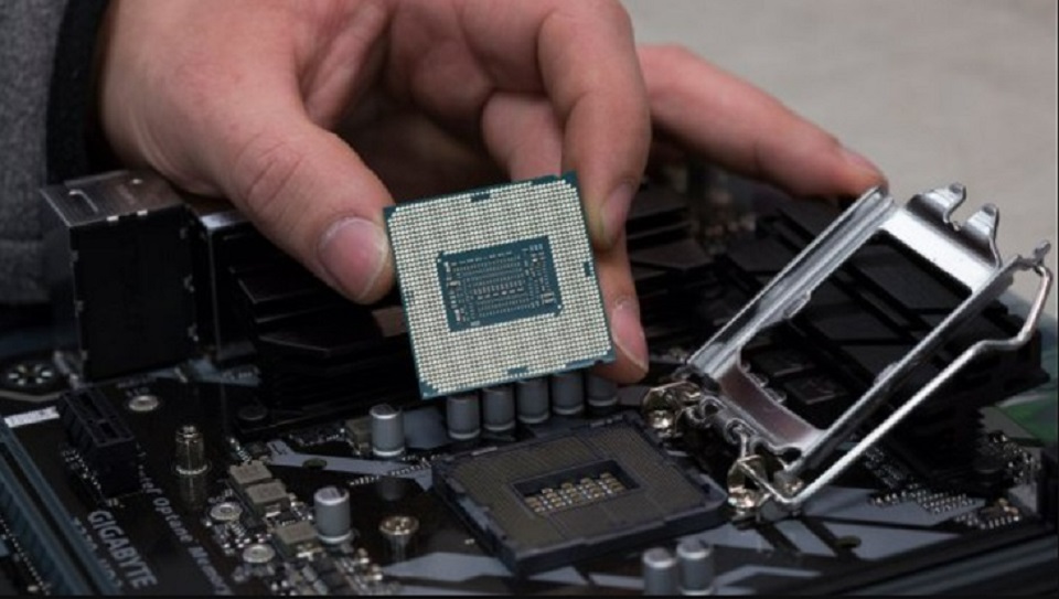 Chip-Intel-1.jpg